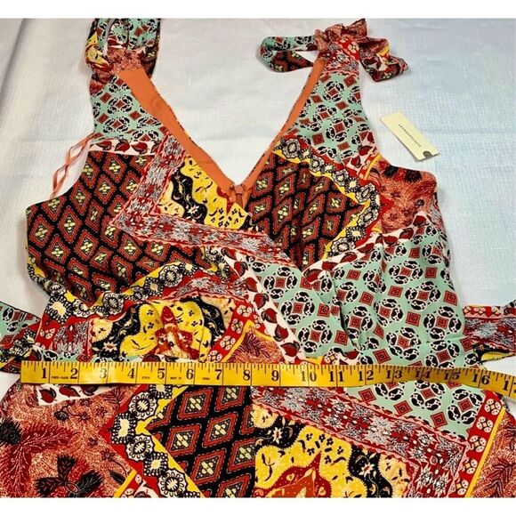 Anthropologie Harlyn Patterned Mairi Lined Jumpsuit Size Medium *Sold Out Online - Picture 7 of 8